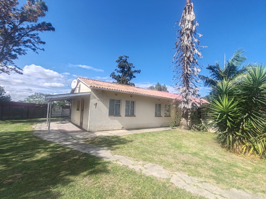 2 Bedroom Property for Sale in Eric Dodd Eastern Cape